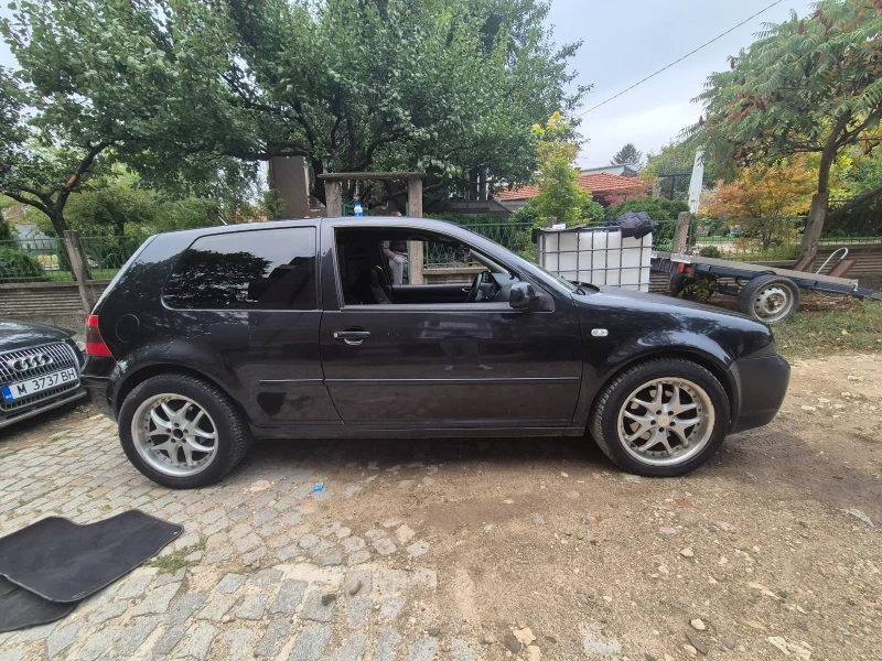 VW Golf, снимка 8 - Автомобили и джипове - 47812903