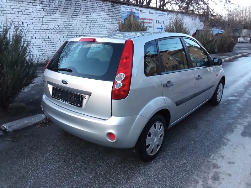 Ford Fiesta 1.3i-69kc. FACELIFT, снимка 8 - Автомобили и джипове - 49012270