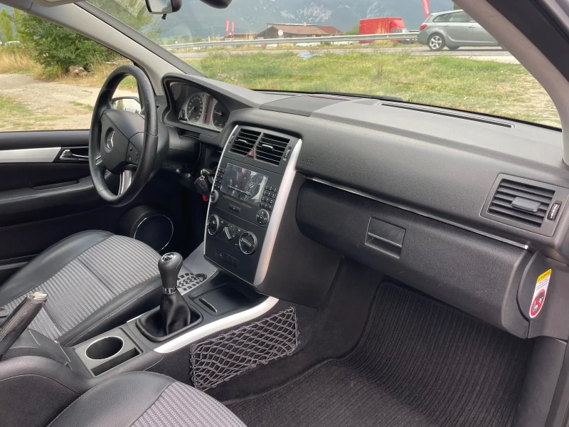 Mercedes-Benz B 180 2.0CDI-AVANGARD-ITALIA, снимка 5 - Автомобили и джипове - 51558711