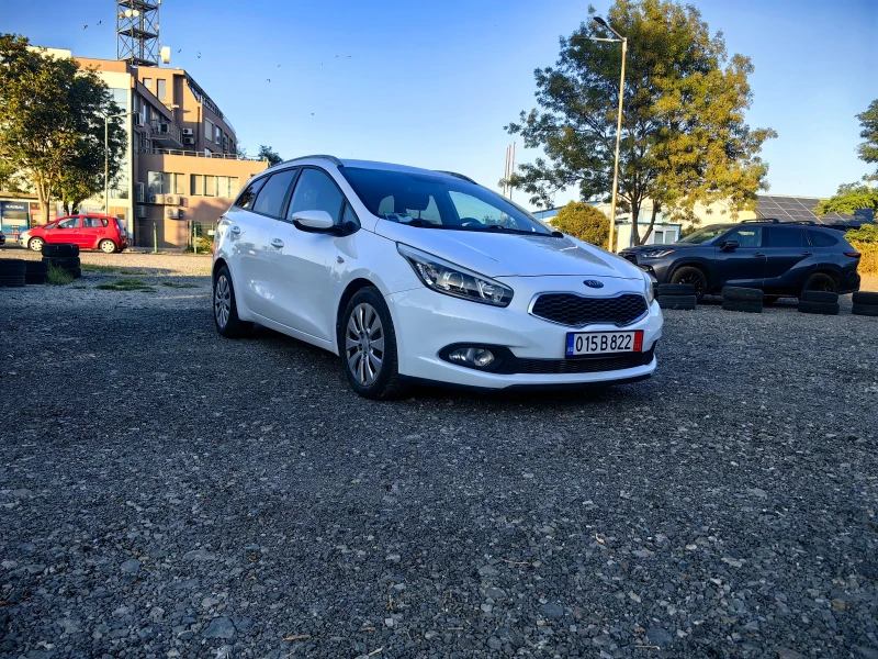 Kia Ceed 1.6 crdi 110 ks, снимка 5 - Автомобили и джипове - 51658531