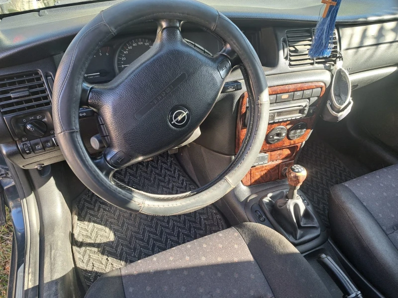 Opel Vectra, снимка 6 - Автомобили и джипове - 52121936
