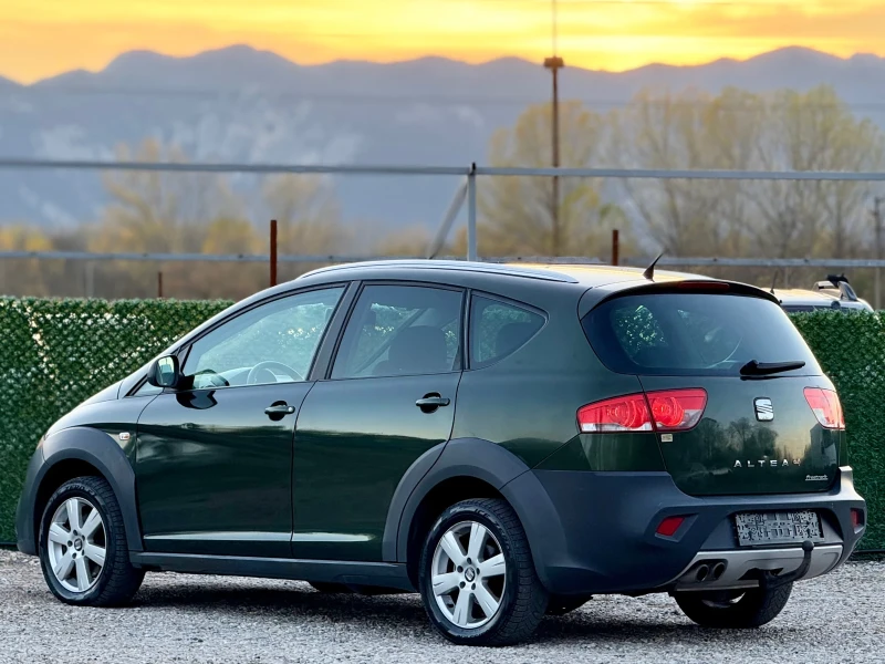Seat Altea Freetrack 2.0TDi 4X4, снимка 7 - Автомобили и джипове - 52406363