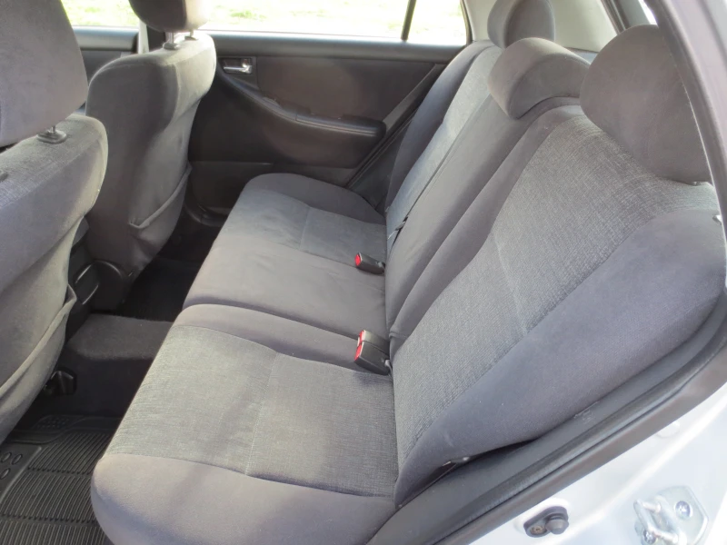 Toyota Corolla 2.0 D-4D , снимка 11 - Автомобили и джипове - 53052337