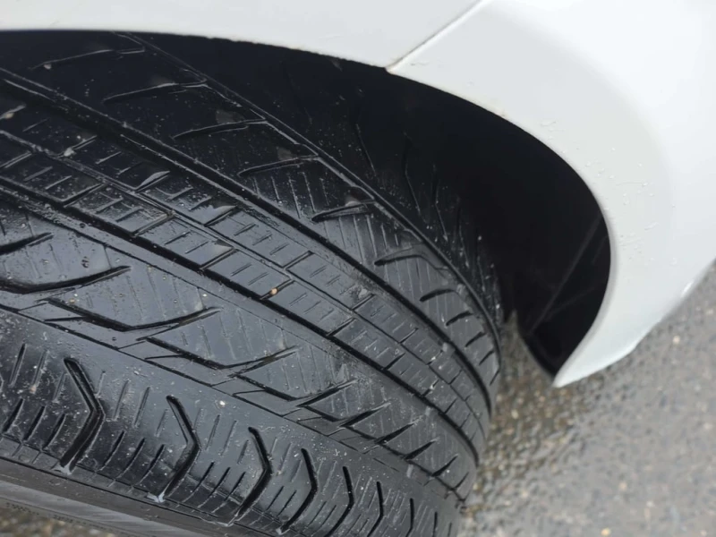 Mercedes-Benz C 300 * CARFAX * ПОДГРЕВ* ШИБИДАХ* + ГУМИ С ДЖАНТИ , снимка 12 - Автомобили и джипове - 53435096