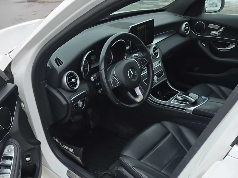Mercedes-Benz C 300 * CARFAX * ПОДГРЕВ* ШИБИДАХ* + ГУМИ С ДЖАНТИ , снимка 5 - Автомобили и джипове - 53435096