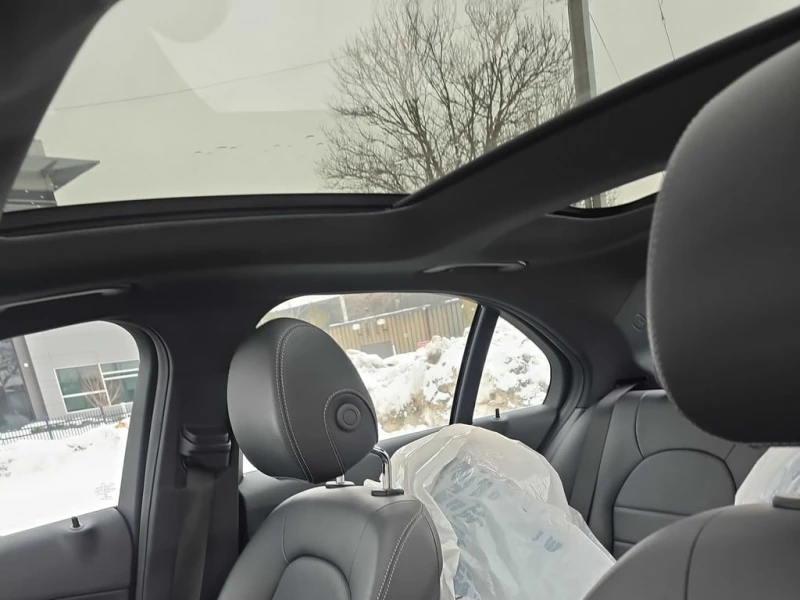 Mercedes-Benz C 300 * CARFAX * ПОДГРЕВ* ШИБИДАХ* + ГУМИ С ДЖАНТИ , снимка 16 - Автомобили и джипове - 53435096