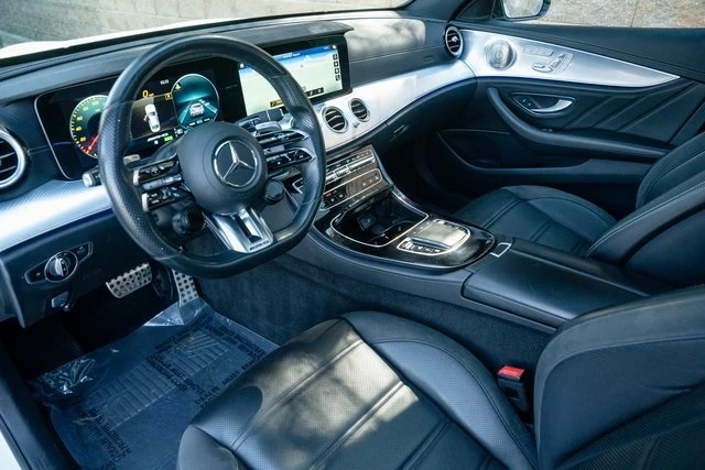 Mercedes-Benz E 53 AMG 4MATIC * М. ТОЧКА * BURMESTER * ПОДГРЕВ * KEYLESS - изображение 10