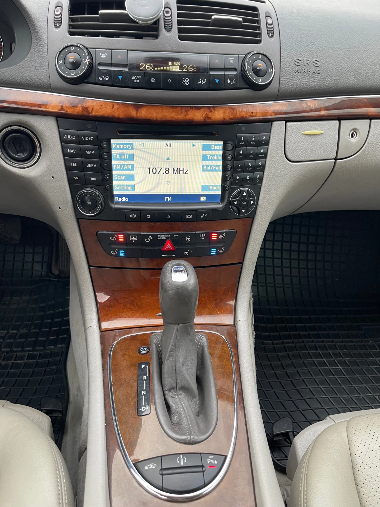 Mercedes-Benz E 500 * * 7G TRONIC* * FULL* *  | Mobile.bg   11