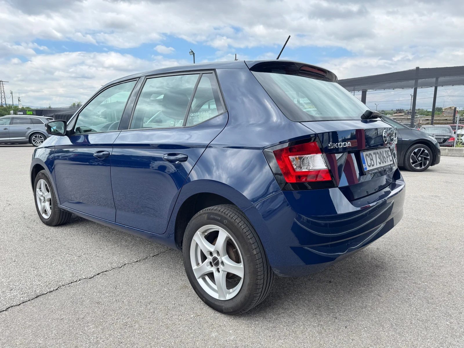Skoda Fabia 1.4TDI-AMBITION-KEYLESS - изображение 4