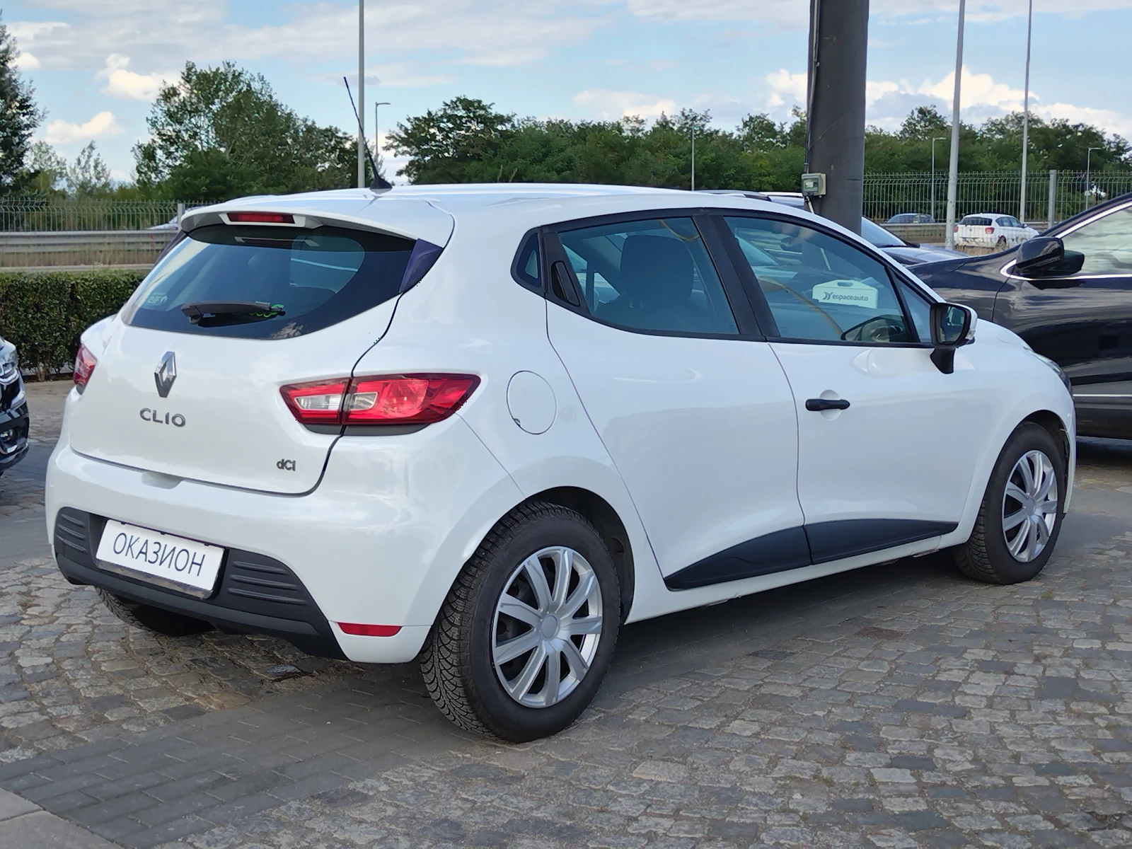 Renault Clio 1.5dCi/ 75 к.с/ N1 (3+ 1) - изображение 5