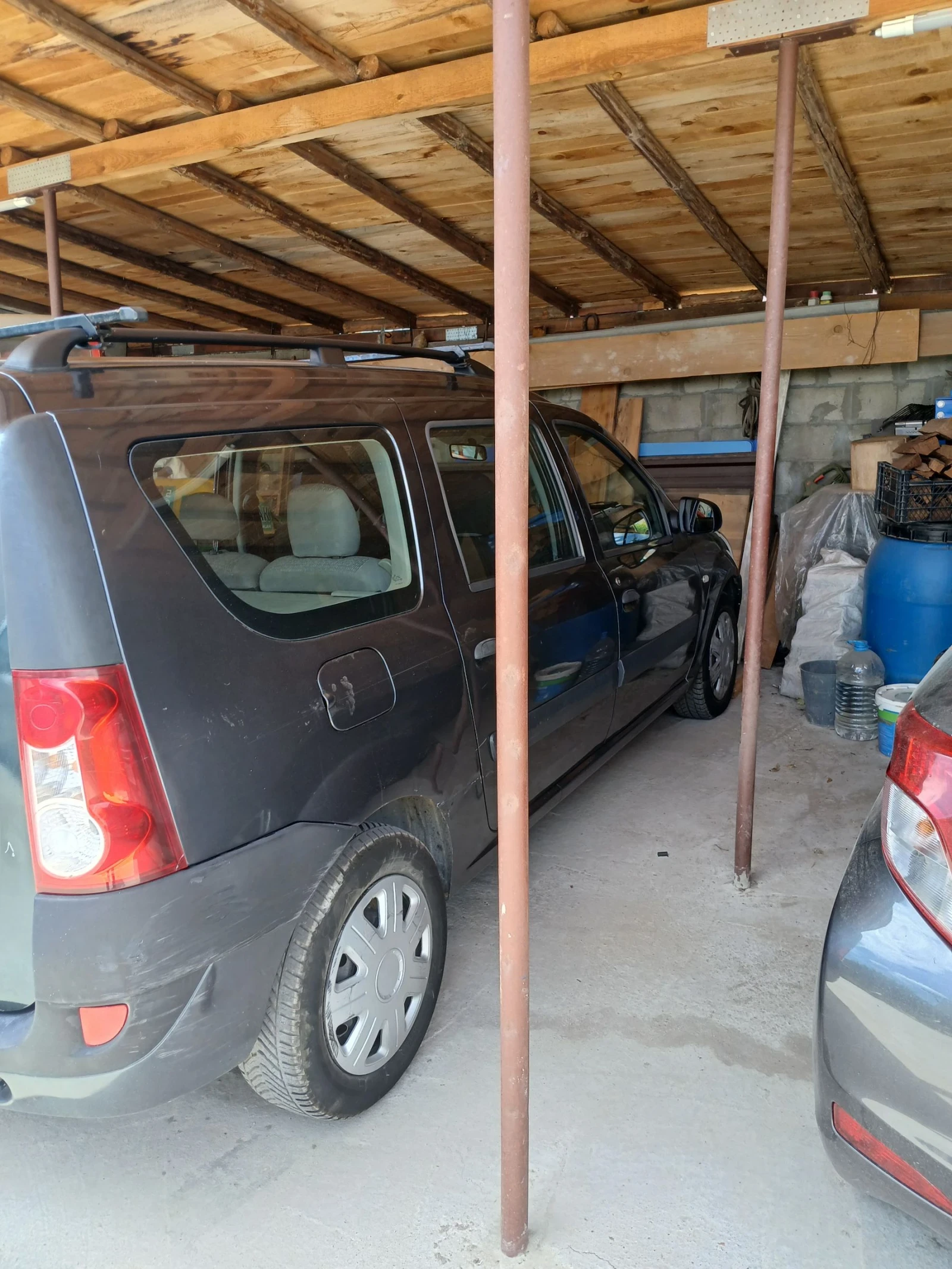 Dacia Logan 1.6 - изображение 2