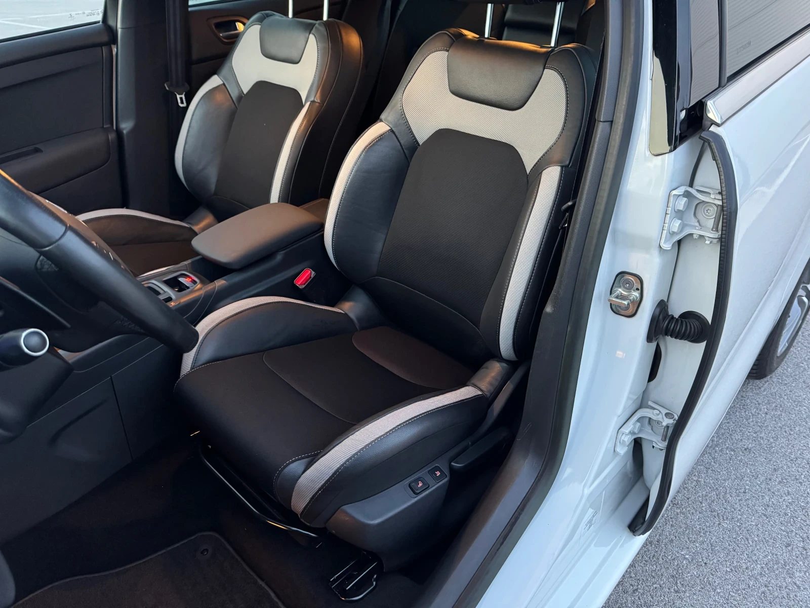 Citroen DS4 1.6 e-HDI AIRDREAM - AUTO/ BLIND SPOT/ 138.000 km! | Mobile.bg   14