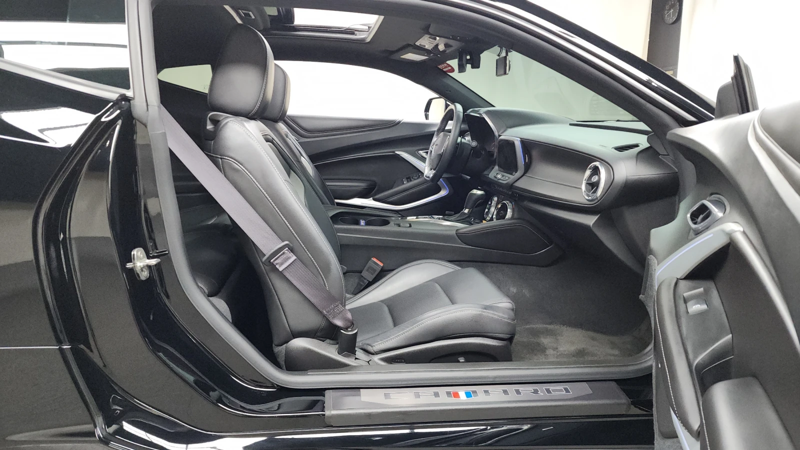 Chevrolet Camaro SS 6.2 V8 | Mobile.bg   11