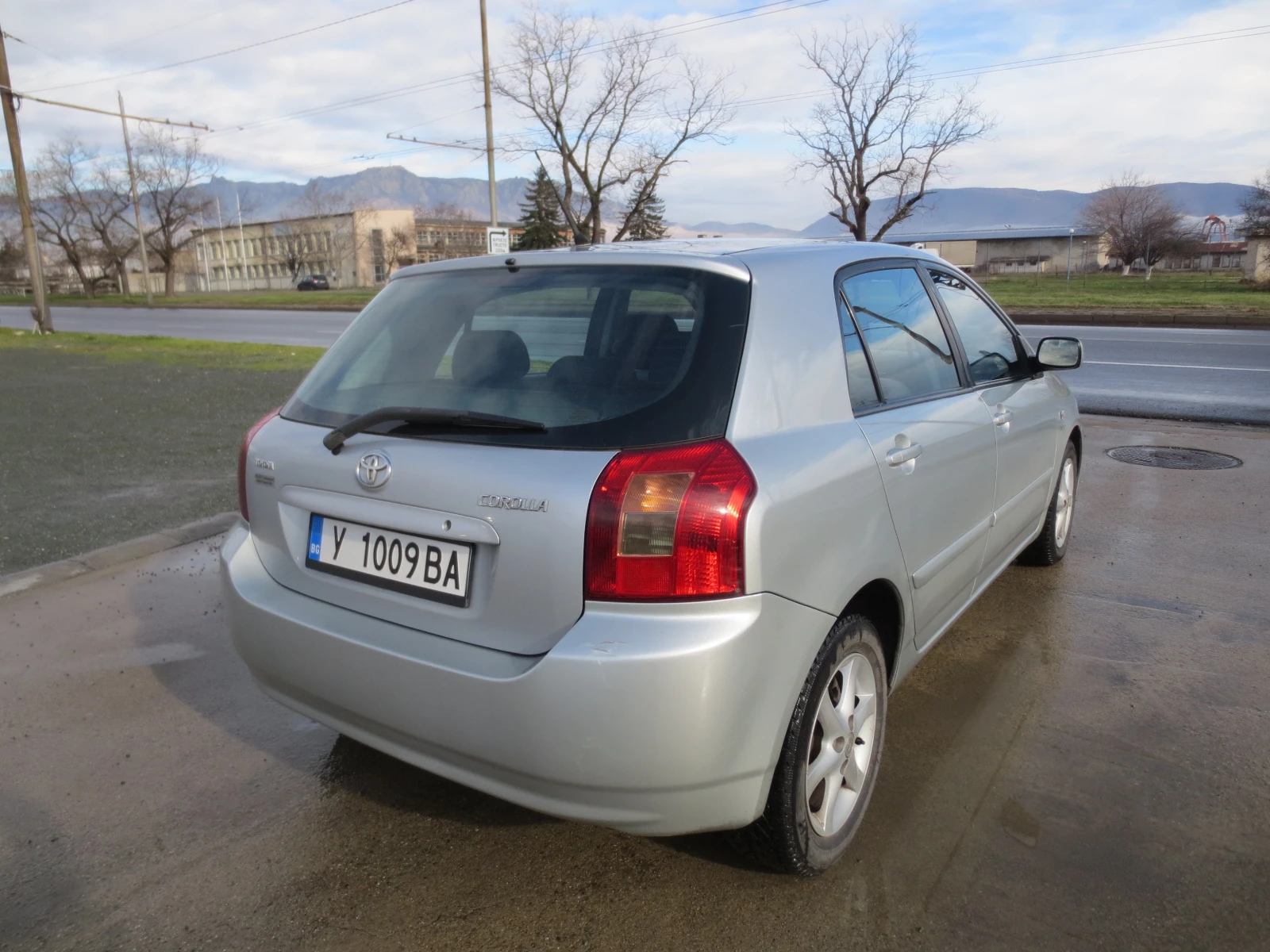 Toyota Corolla 2.0 D-4D  - изображение 5