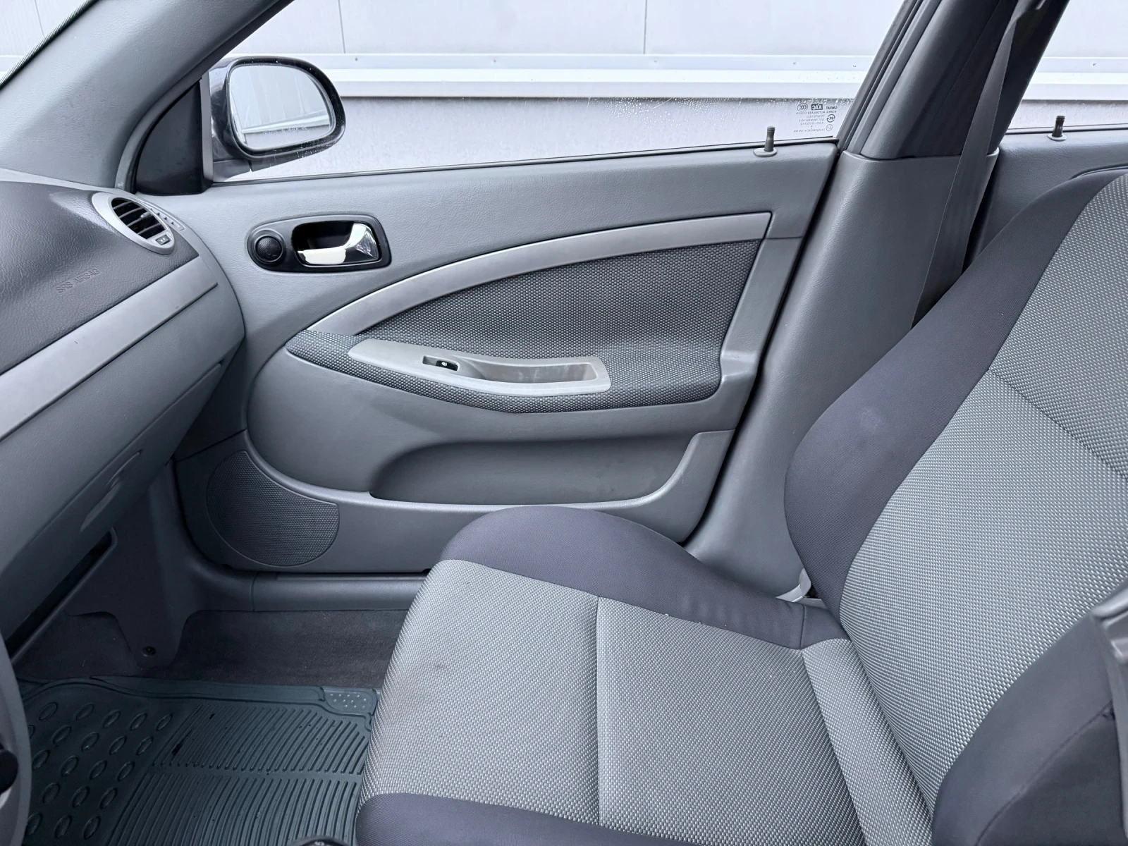 Chevrolet Nubira Работи идеално както на Газ така и на бензин - изображение 9