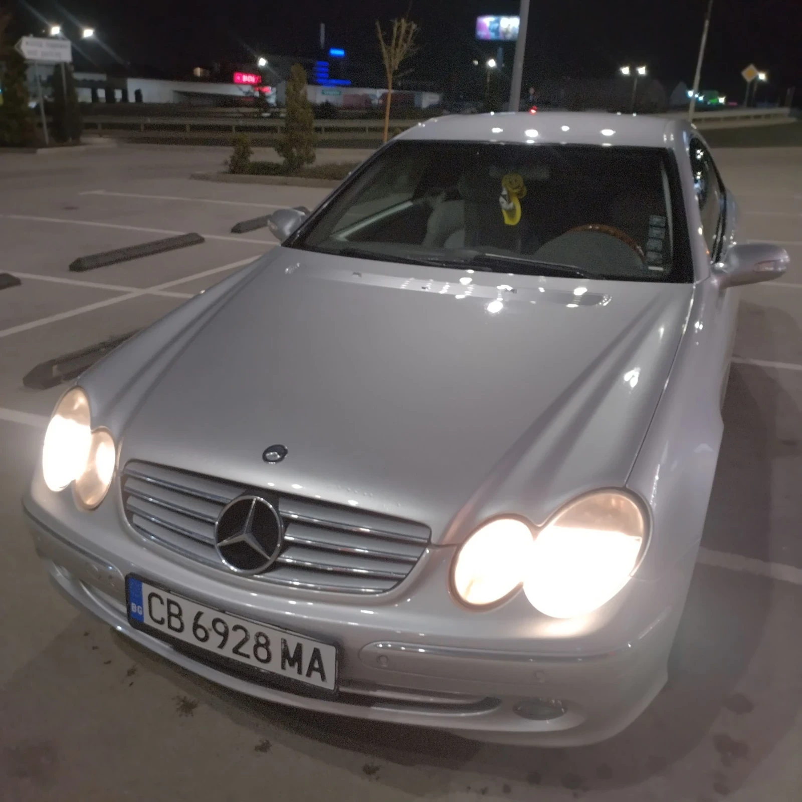 Mercedes-Benz CLK 320 v6 AGU, снимка 2 - Автомобили и джипове - 53867156