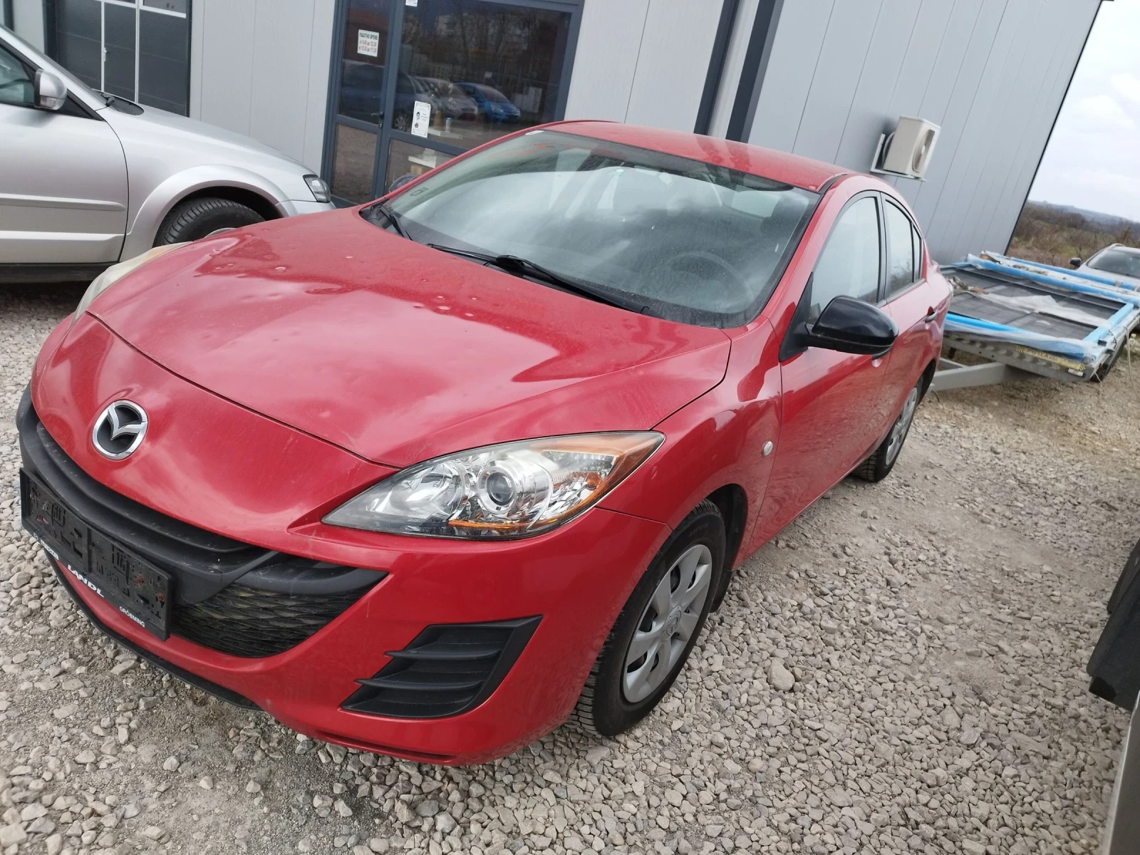 Mazda 3 1.6I, снимка 3 - Автомобили и джипове - 53913868