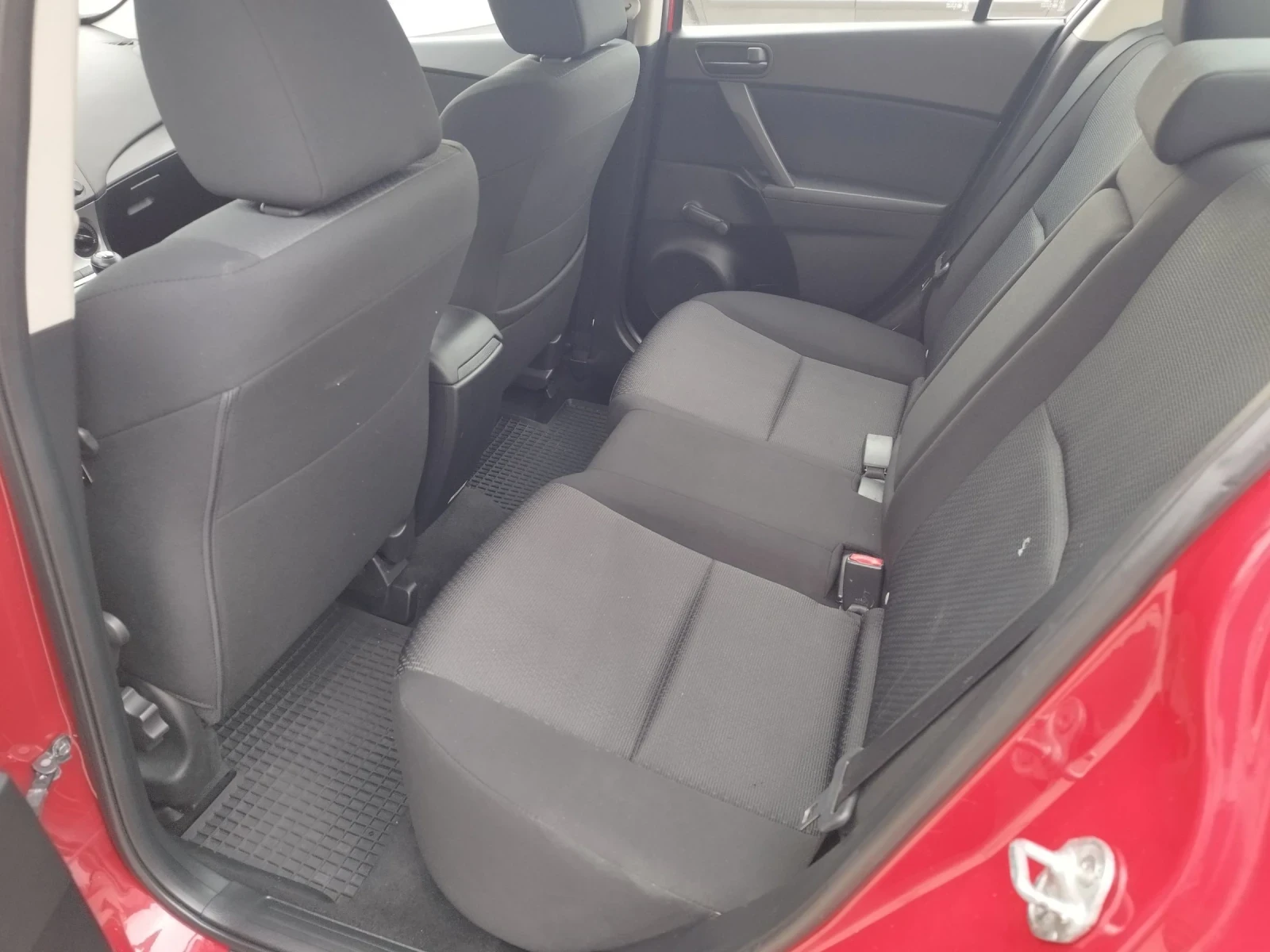 Mazda 3 1.6I | Mobile.bg � ����������� 5