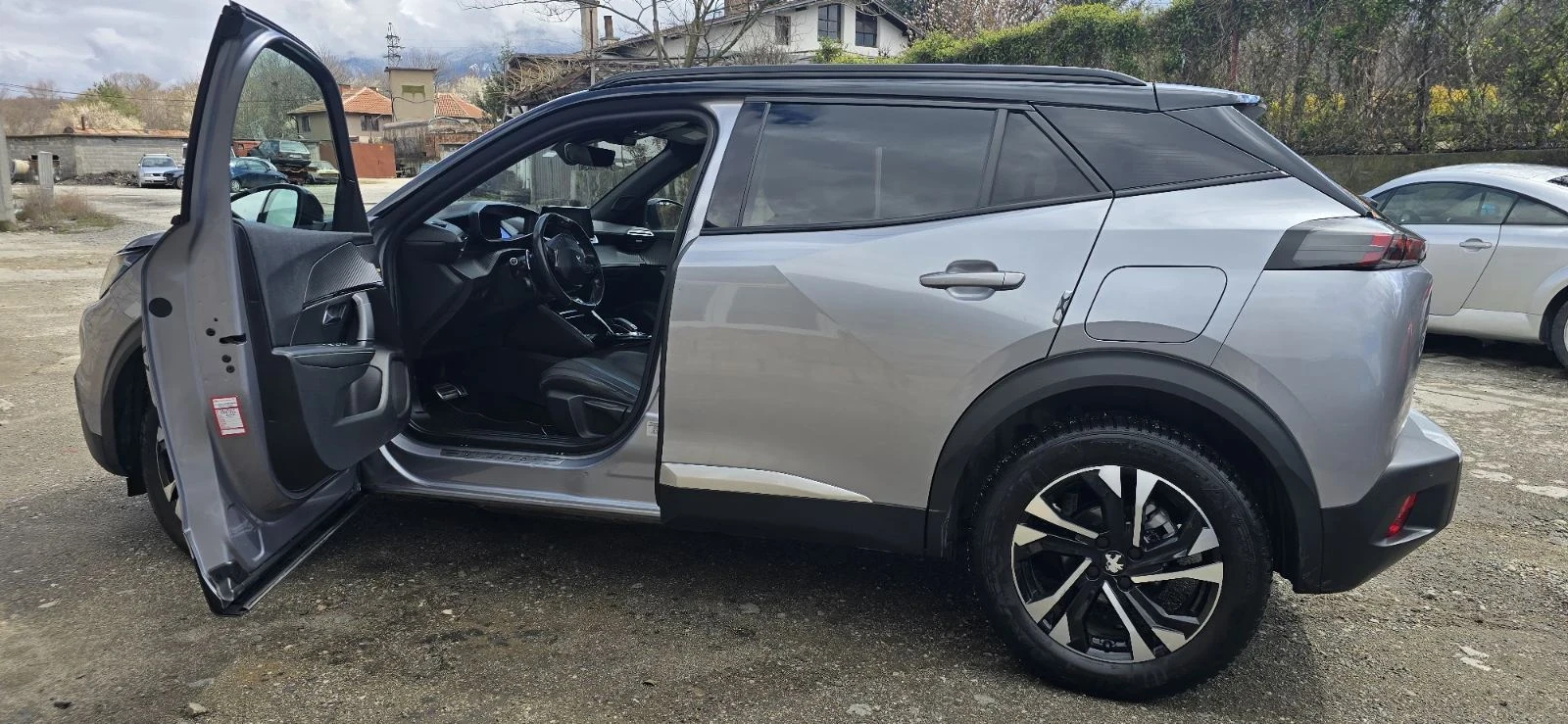 Peugeot 2008 1.5HDI GT LINE, снимка 7 - Автомобили и джипове - 54099331