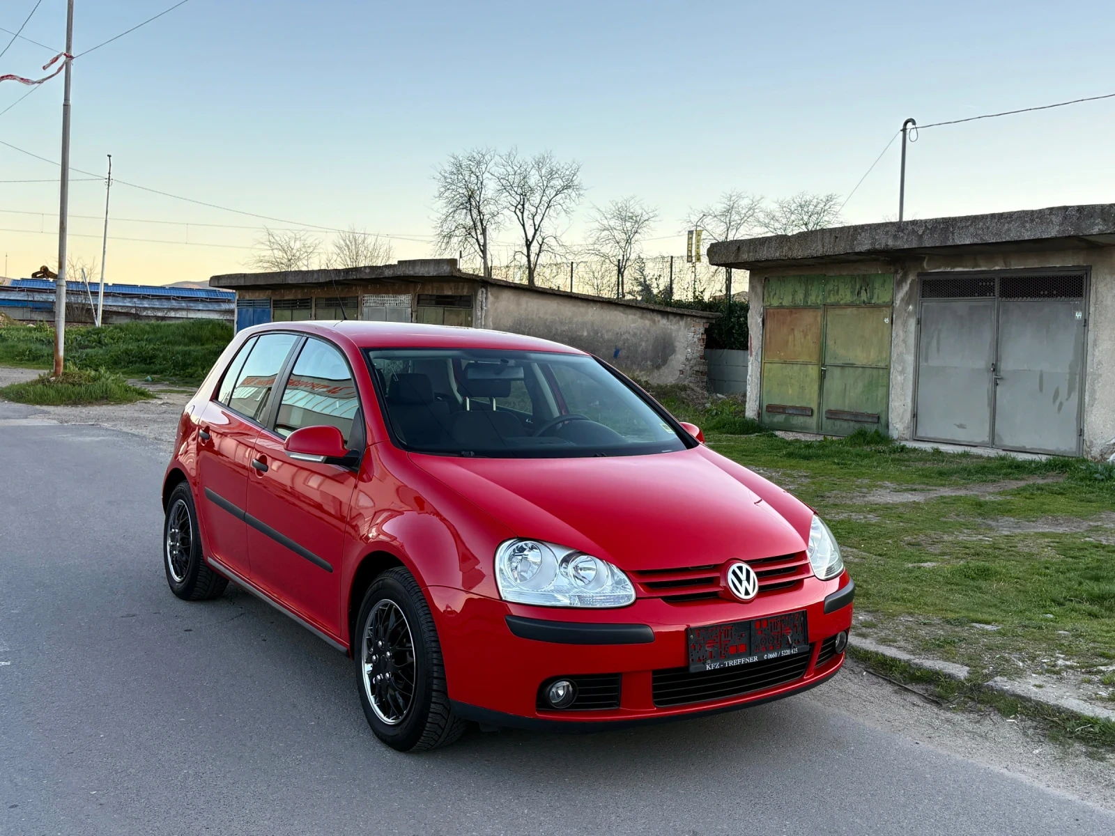 VW Golf 1.4i. Климатроник* Парктроници* 181 000км* 