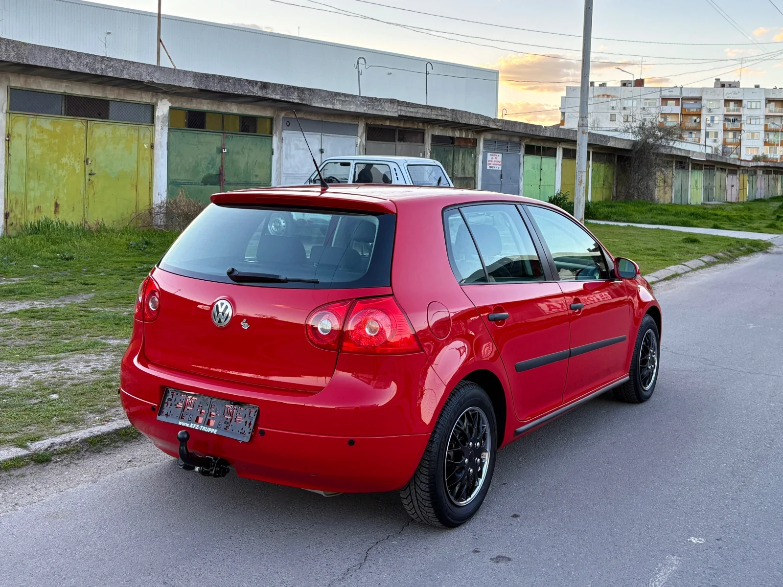 VW Golf 1.4i. Климатроник* Парктроници* 181 000км* , снимка 4 - Автомобили и джипове - 54139998