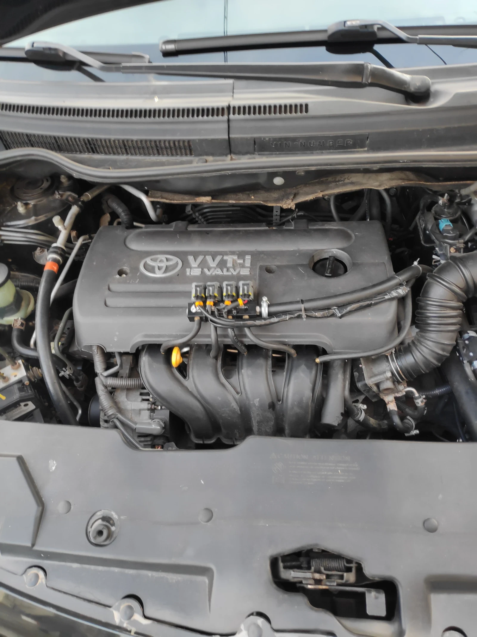 Toyota Corolla verso, снимка 8 - Автомобили и джипове - 54179046