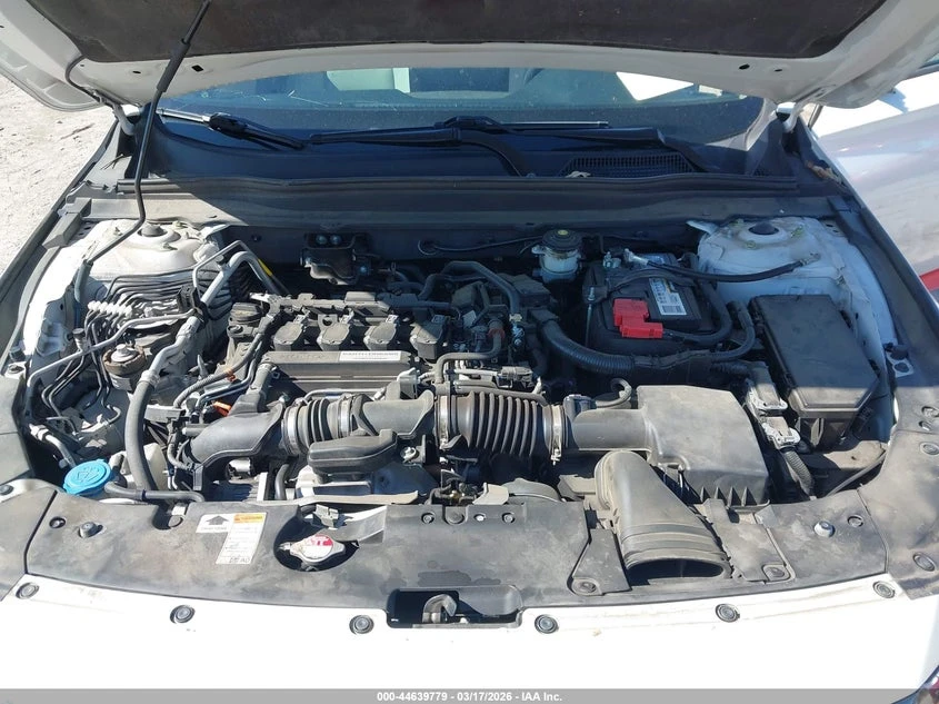 Honda Accord 1.5l Ex-L, снимка 10 - Автомобили и джипове - 54310532