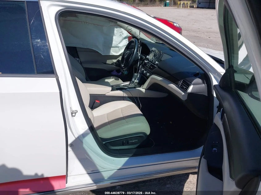 Honda Accord 1.5l Ex-L, снимка 5 - Автомобили и джипове - 54310532