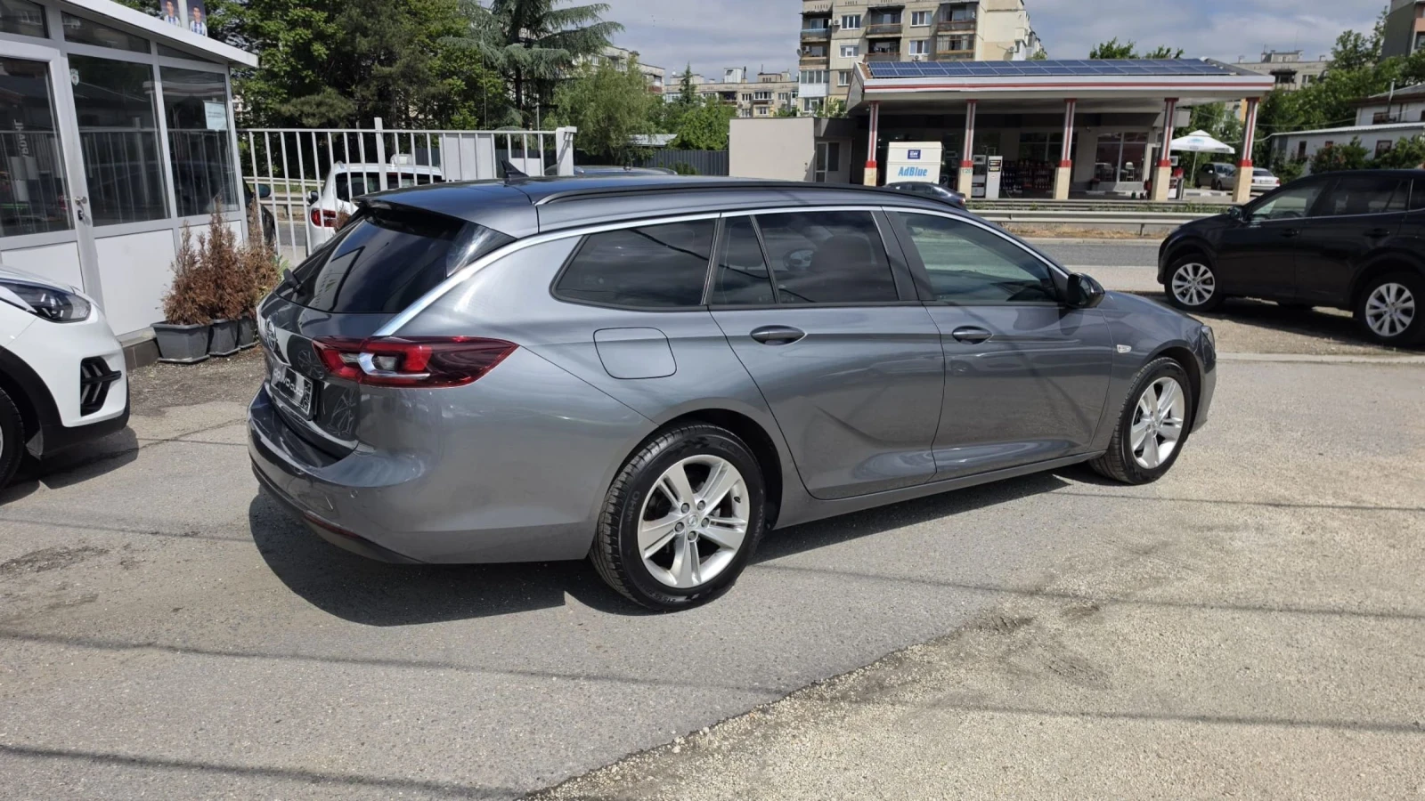 Opel Insignia Diesel* РЪЧНА СК. КУТИЯ* КАМЕРА* ОТЛИЧЕН, снимка 5 - Автомобили и джипове - 54619062