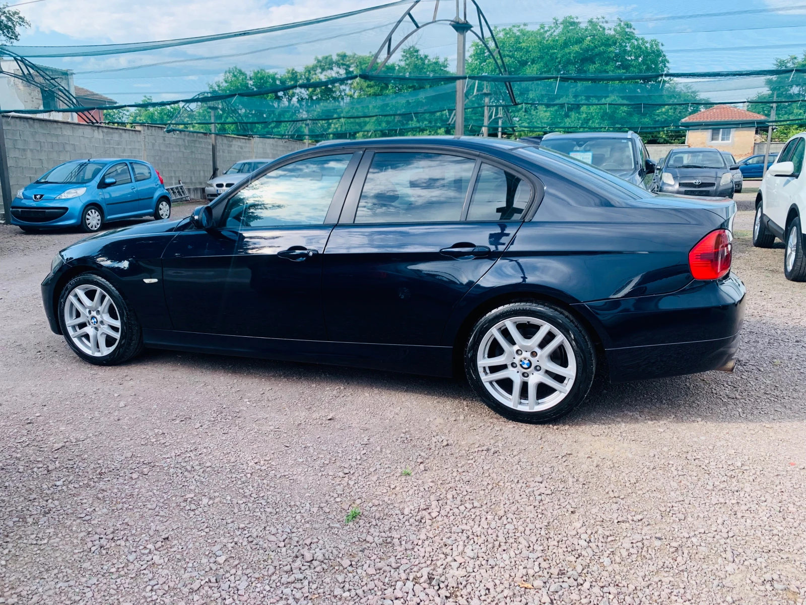 BMW 320 d 163кс НАВИГАЦИЯ, снимка 4 - Автомобили и джипове - 54811465