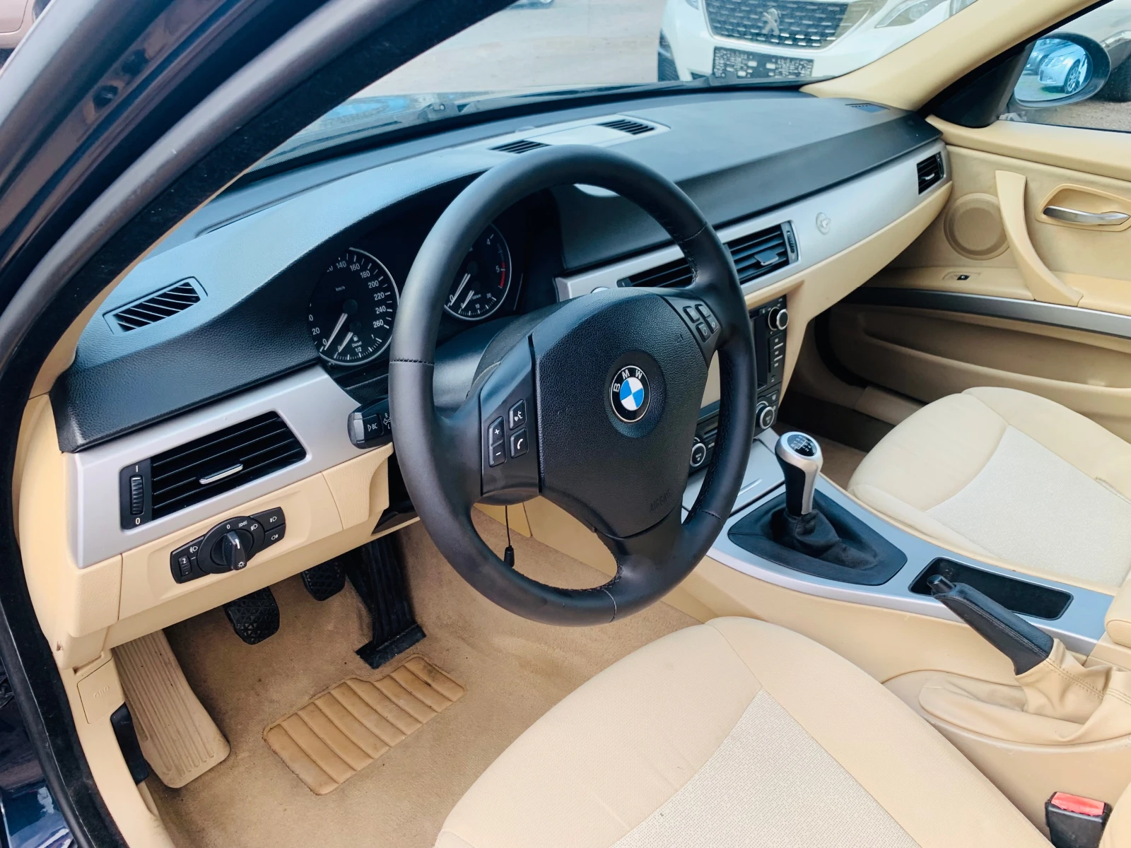 BMW 320 d 163кс НАВИГАЦИЯ, снимка 9 - Автомобили и джипове - 54811465