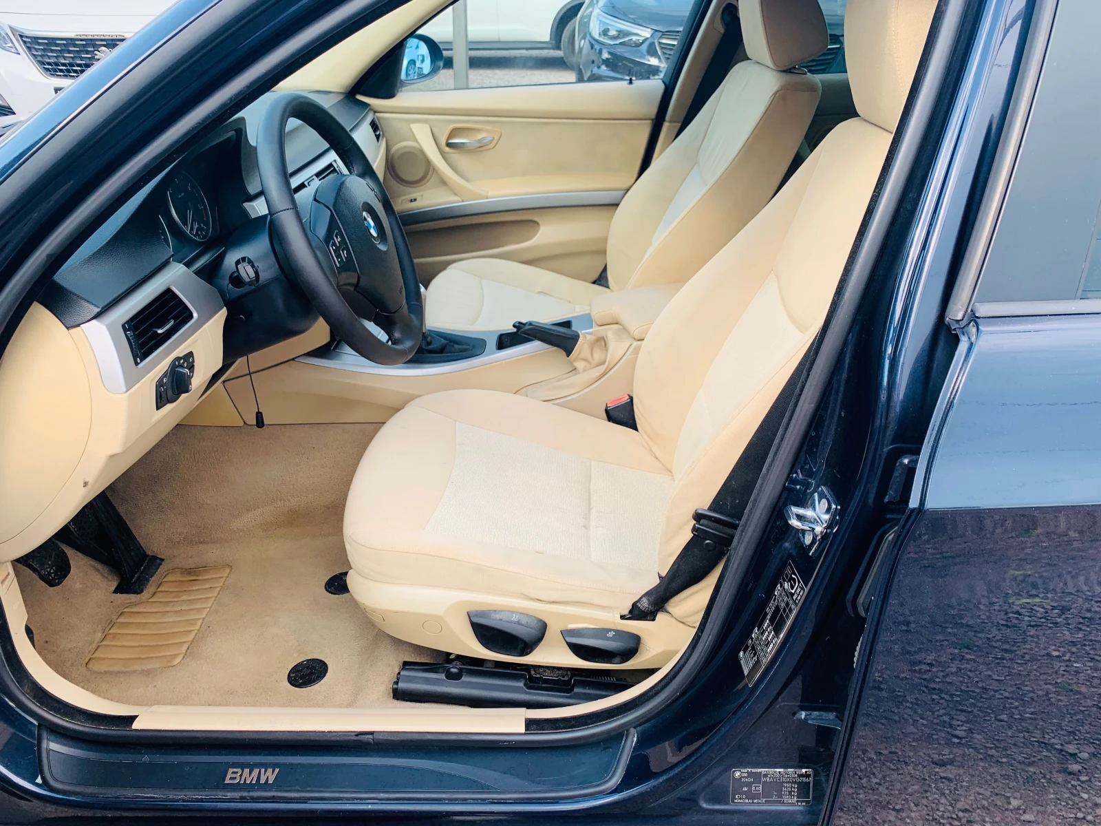 BMW 320 d 163кс НАВИГАЦИЯ, снимка 10 - Автомобили и джипове - 54811465