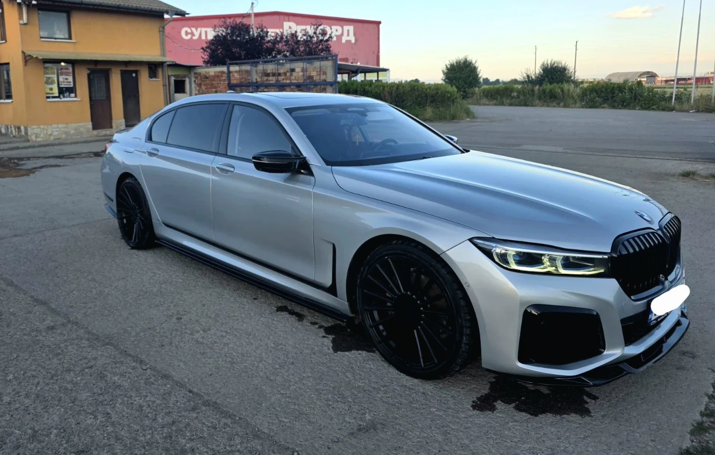 BMW 730