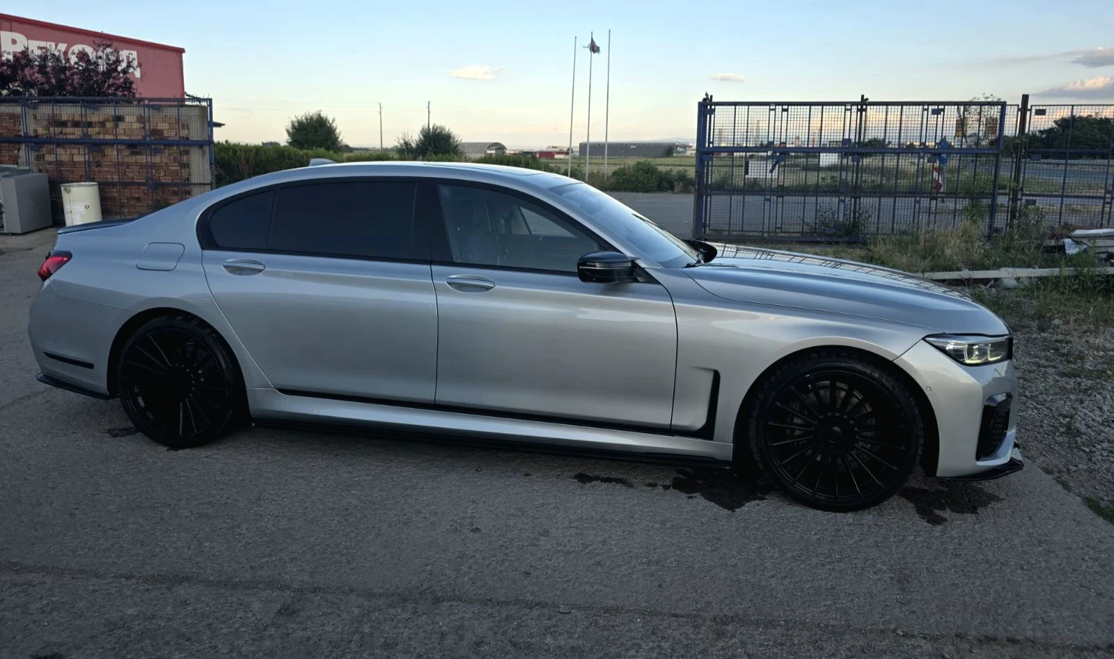 BMW 730, снимка 5 - Автомобили и джипове - 55081586