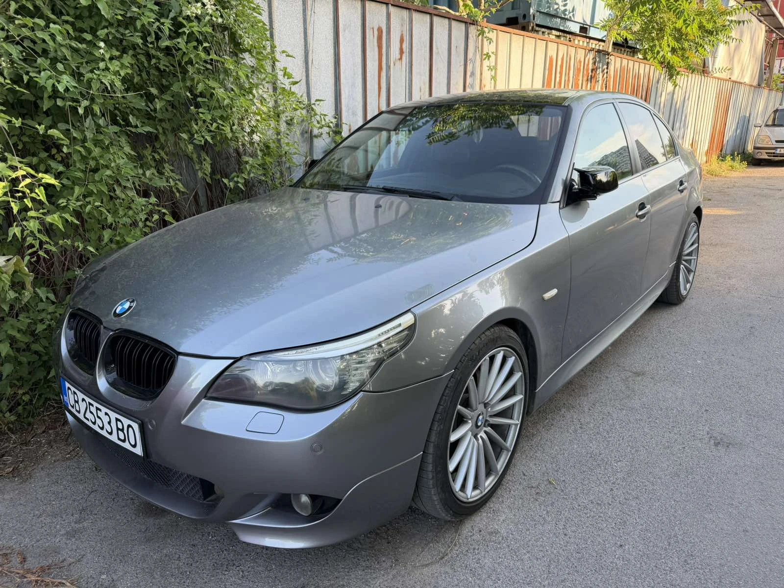 BMW 535 Фейс 380к.с.+ SAT