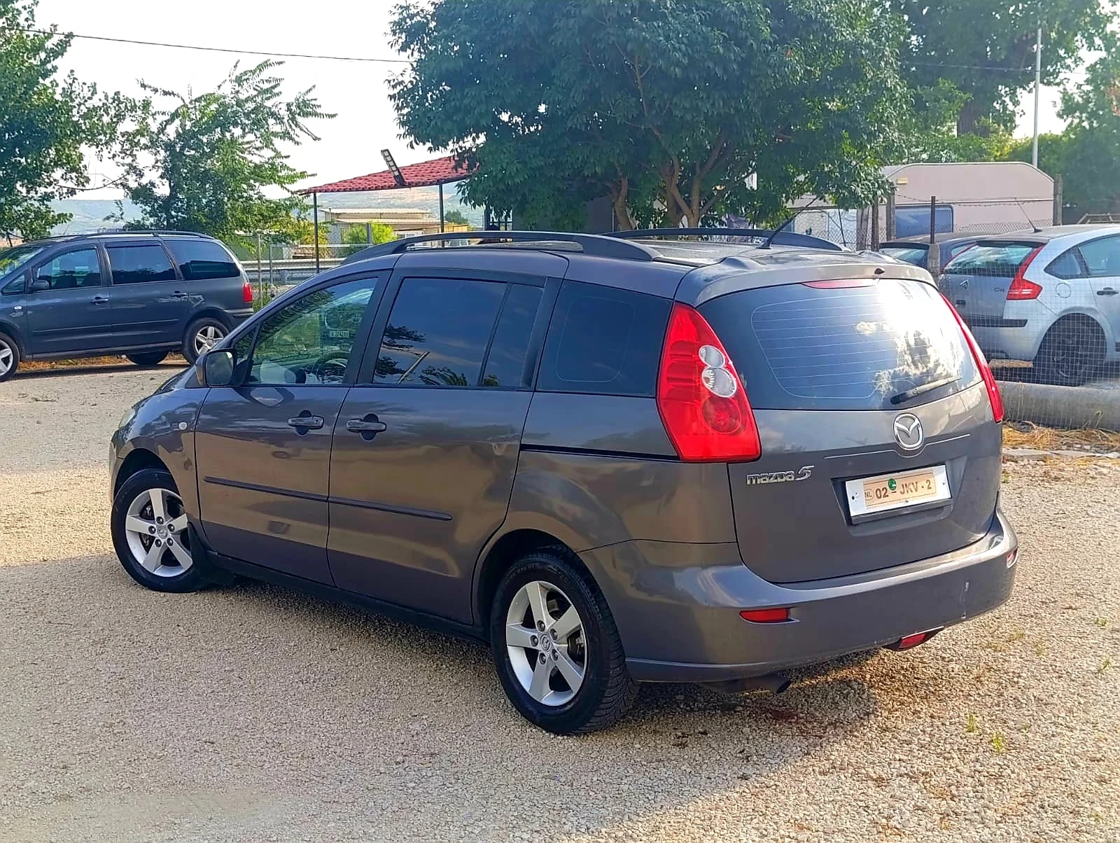 Mazda 5 Mazda 5 2, 0 DIZEL 7 места, снимка 2 - Автомобили и джипове - 55886187