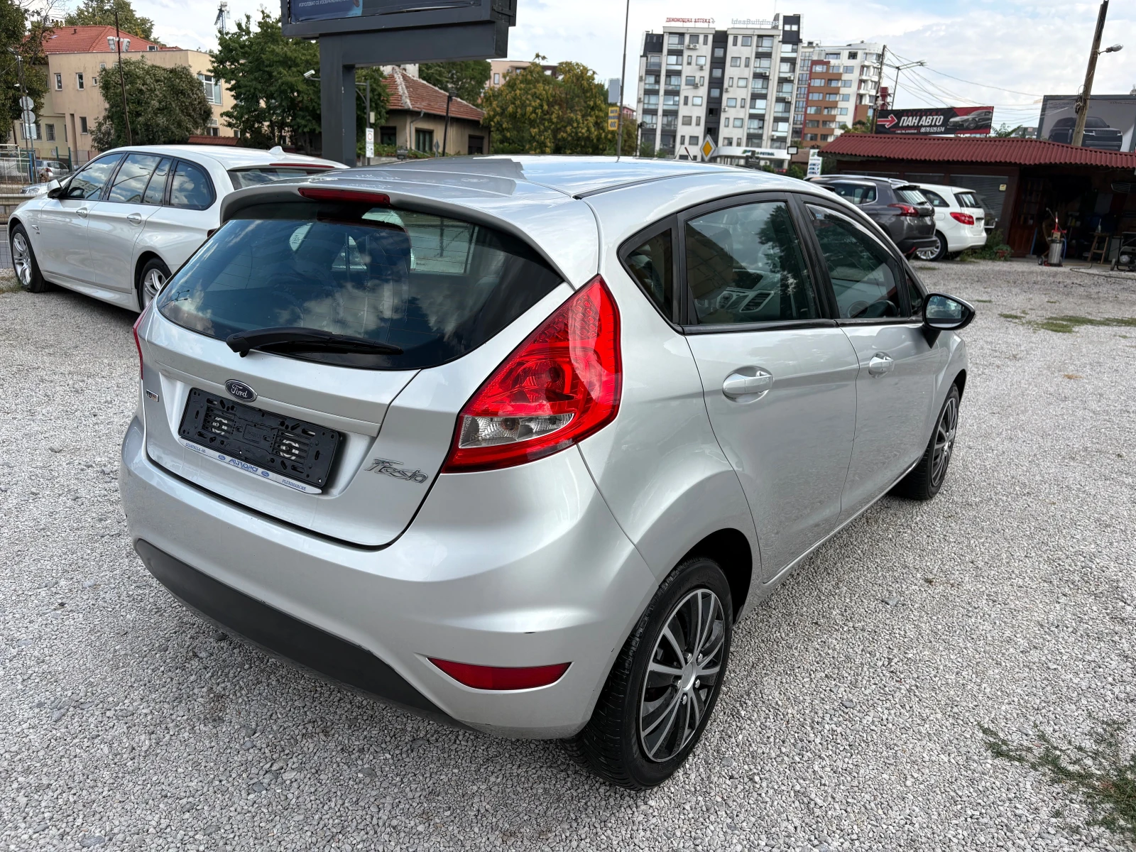 Ford Fiesta 1.4TDCI/Климатик, снимка 5 - Автомобили и джипове - 55927810