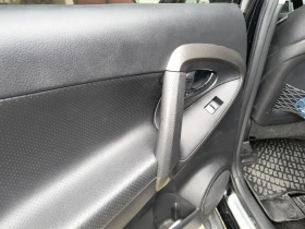 Toyota Rav4 2.2 D cat, снимка 8
