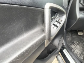 Toyota Rav4 2.2 D cat, снимка 9