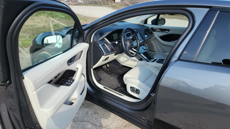 Jaguar I-Pace First Edition най-високо ниво, вс екстри, снимка 5 - Автомобили и джипове - 53353331