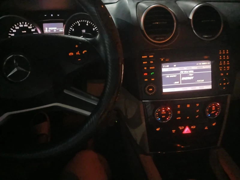 Mercedes-Benz ML 350, снимка 14 - Автомобили и джипове - 52864253