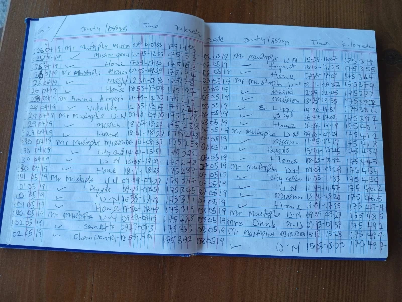 Mercedes-Benz ML 350, снимка 17 - Автомобили и джипове - 52864253