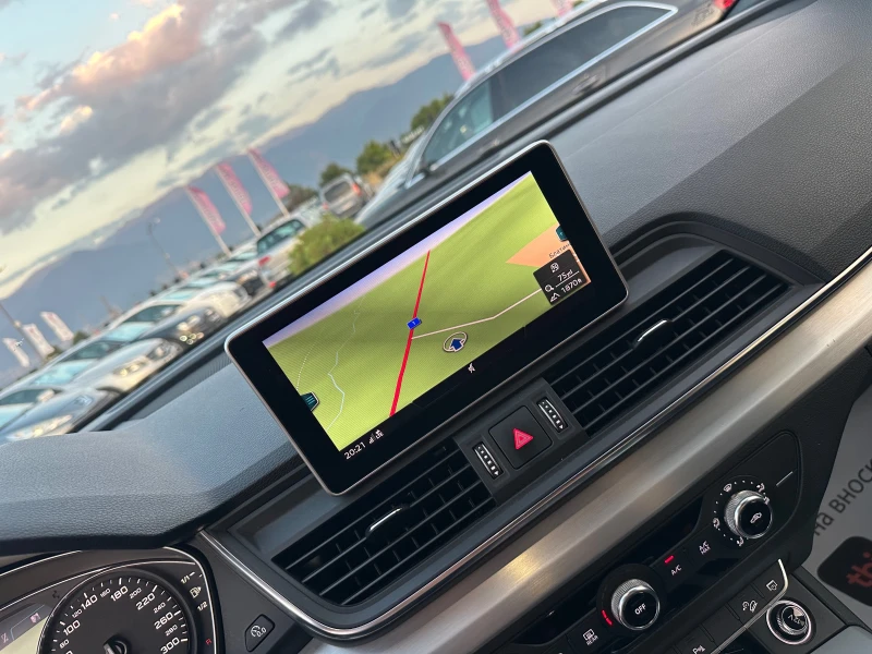 Audi Q5 S line* 3.0TDI* QUATTRO* LED* KAYLESS* TOP* , снимка 15 - Автомобили и джипове - 52240117