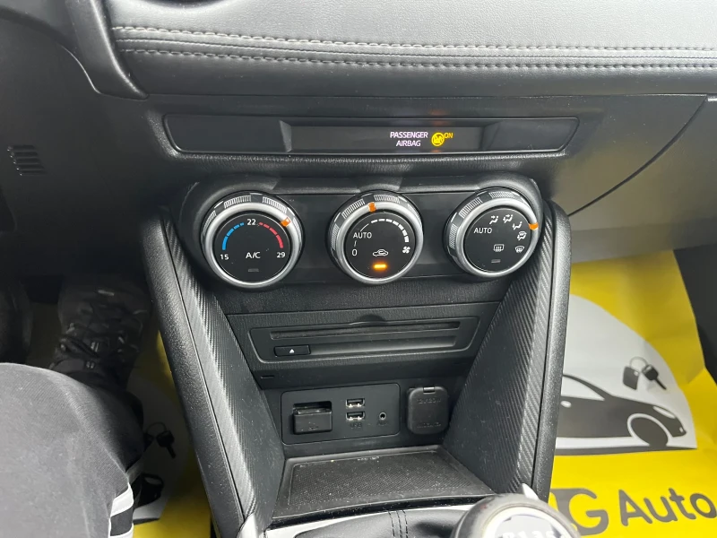 Mazda CX-3 1.5 , снимка 14 - Автомобили и джипове - 52890740