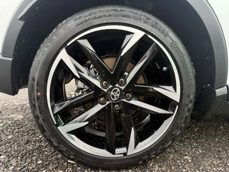 Toyota C-HR GR SPORT 35 000КМ НОВА, снимка 16 - Автомобили и джипове - 53335040