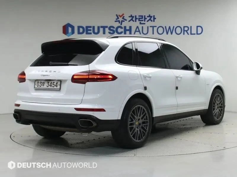 Porsche Cayenne, снимка 3 - Автомобили и джипове - 56690355