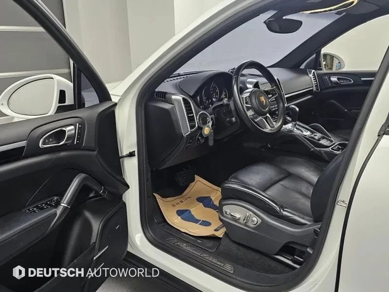 Porsche Cayenne, снимка 11 - Автомобили и джипове - 56690355