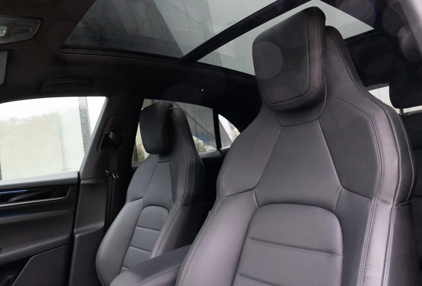 Porsche Macan 4 ELECTRIC/LED-MATRIX/PANO/BOSE/360/MEMORY/ - изображение 10