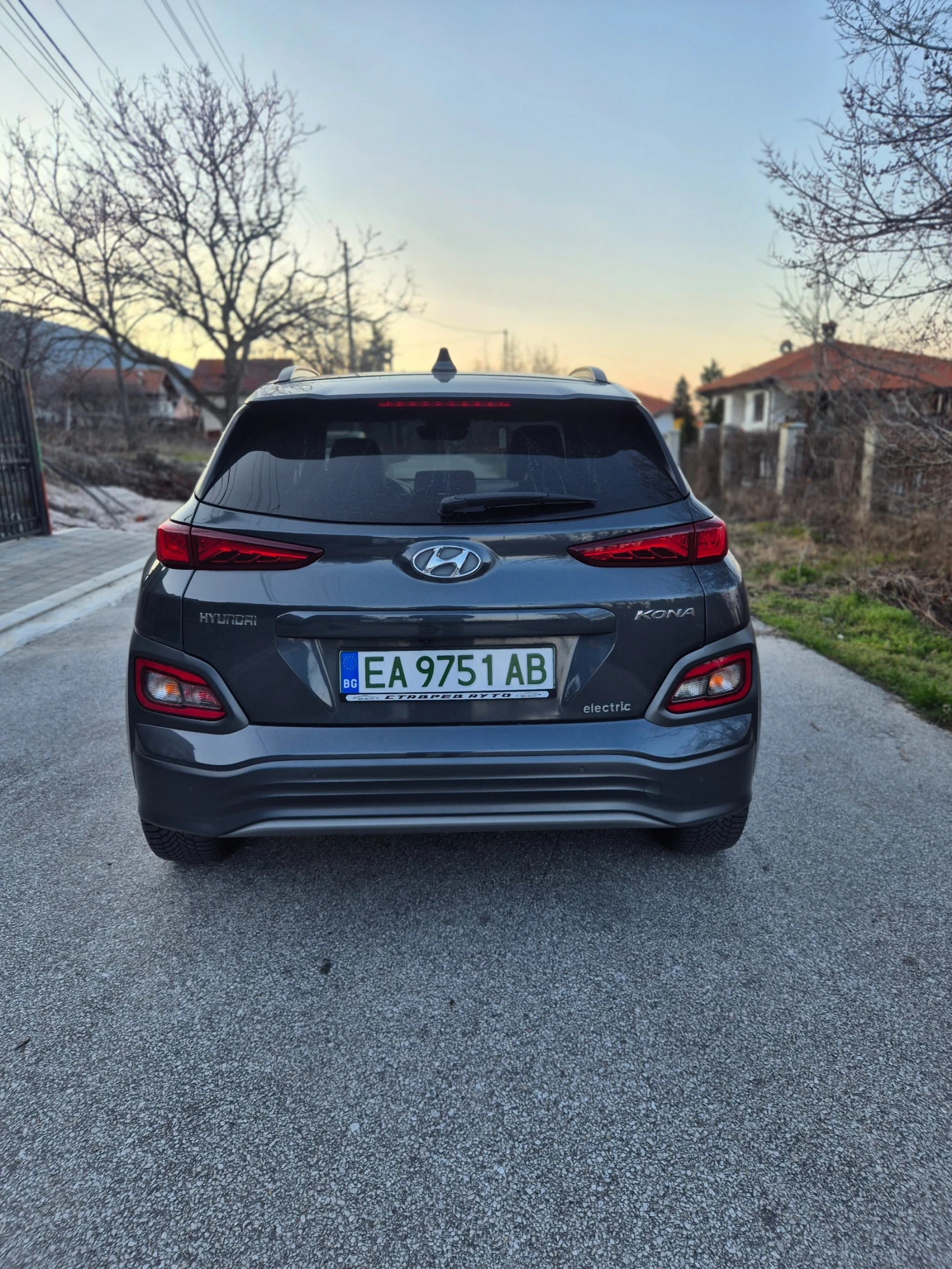 Hyundai Kona 64 kWh/ Premium/204кс, снимка 6 - Автомобили и джипове - 53786746