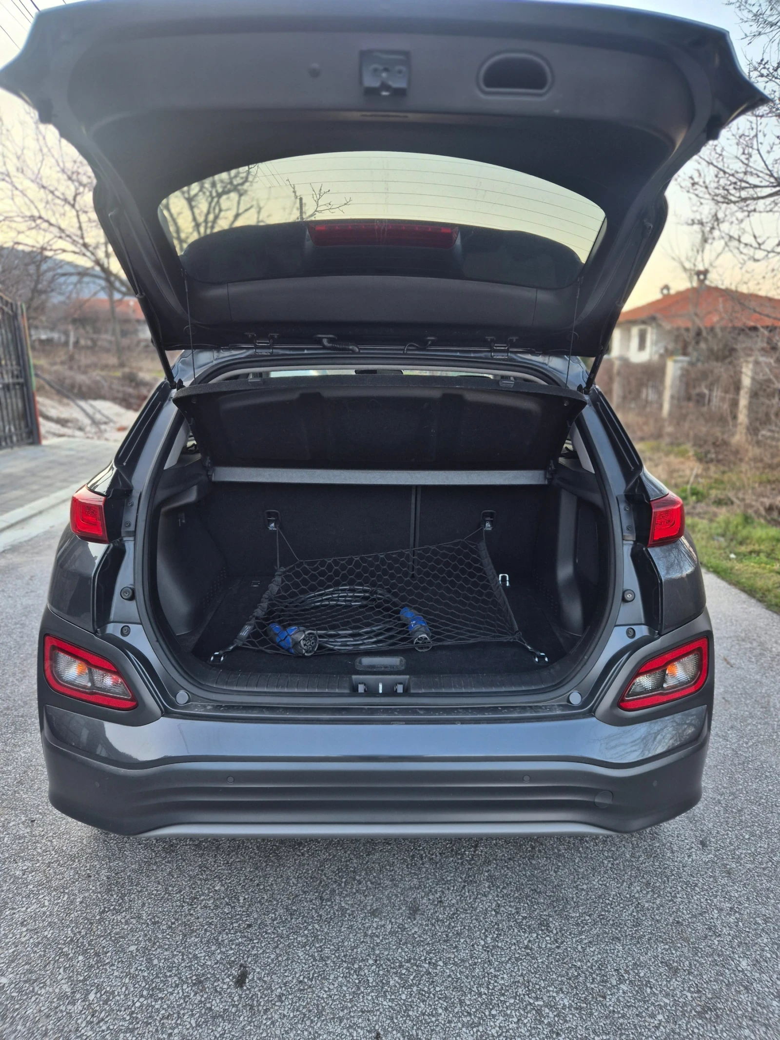 Hyundai Kona 64 kWh/ Premium/204кс, снимка 7 - Автомобили и джипове - 53786746